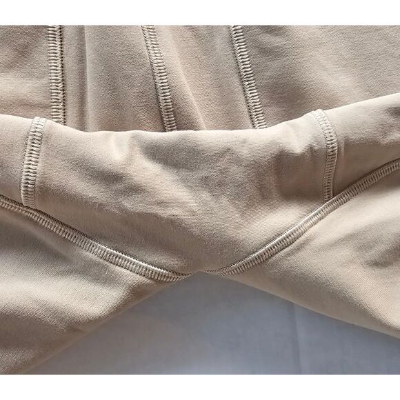 Lululemon Scuba High-Rise Cropped Jogger | Size 4  Trench (Tan) -Like New - Picture 8 of 12